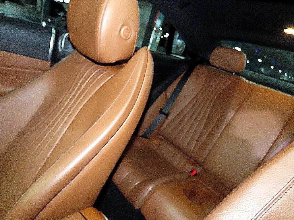 Mercedes Benz E class - Vista 7