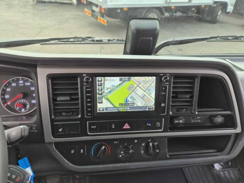 medium and large cargo Cargo 2024 Blanco - Importación desde Corea - HF Imports Iquique - Foto 16