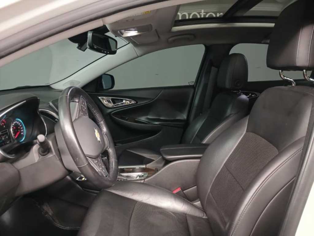 Chevrolet Malibu - Vista 7