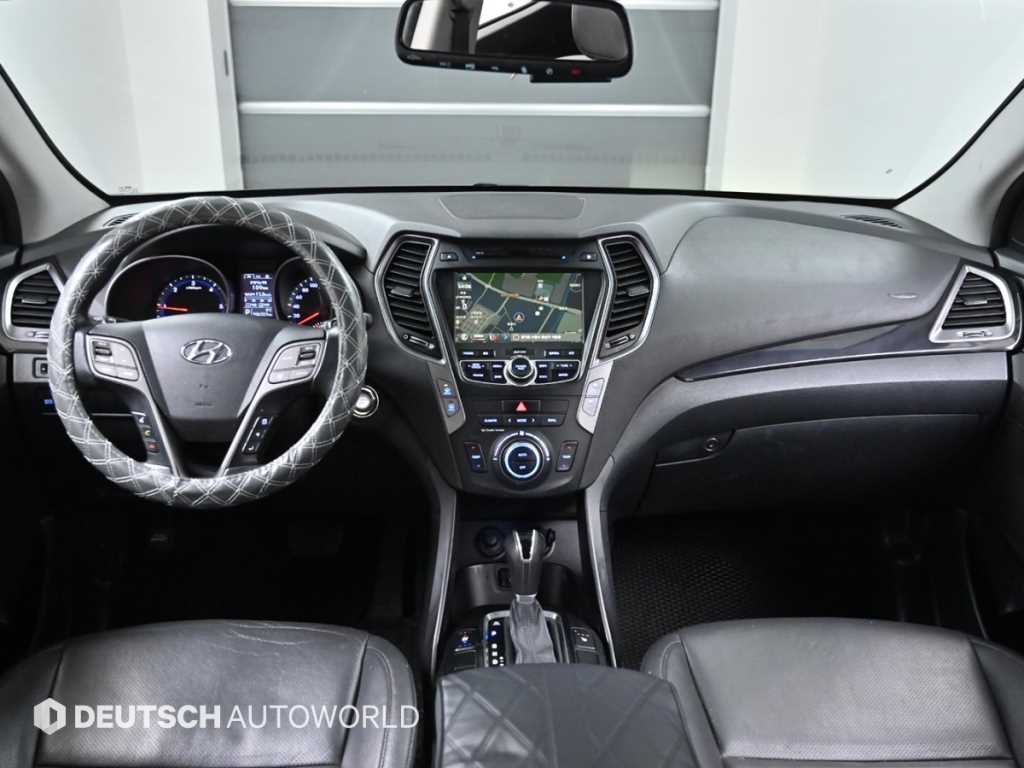 HYUNDAI Santa Fe - Vista 7