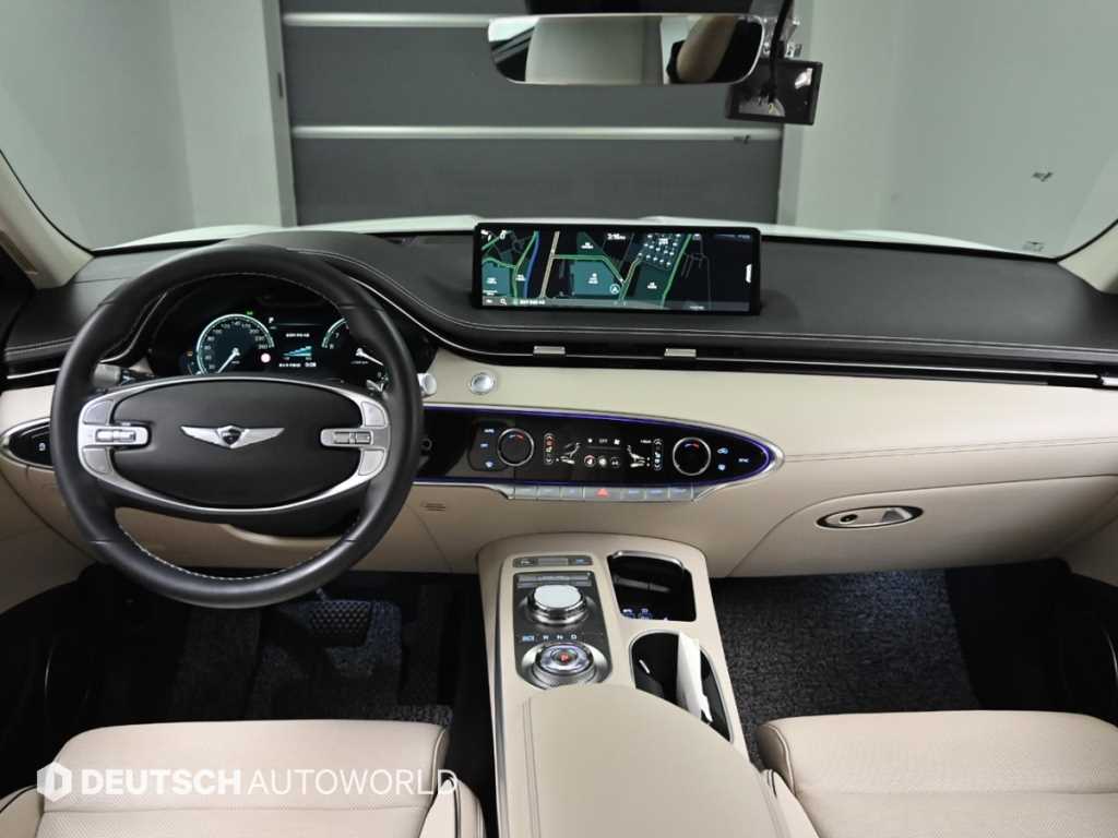 Genesis GV70 - Vista 7