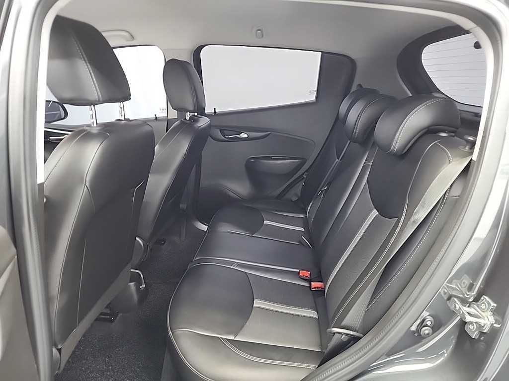 Chevrolet Spark - Vista 12