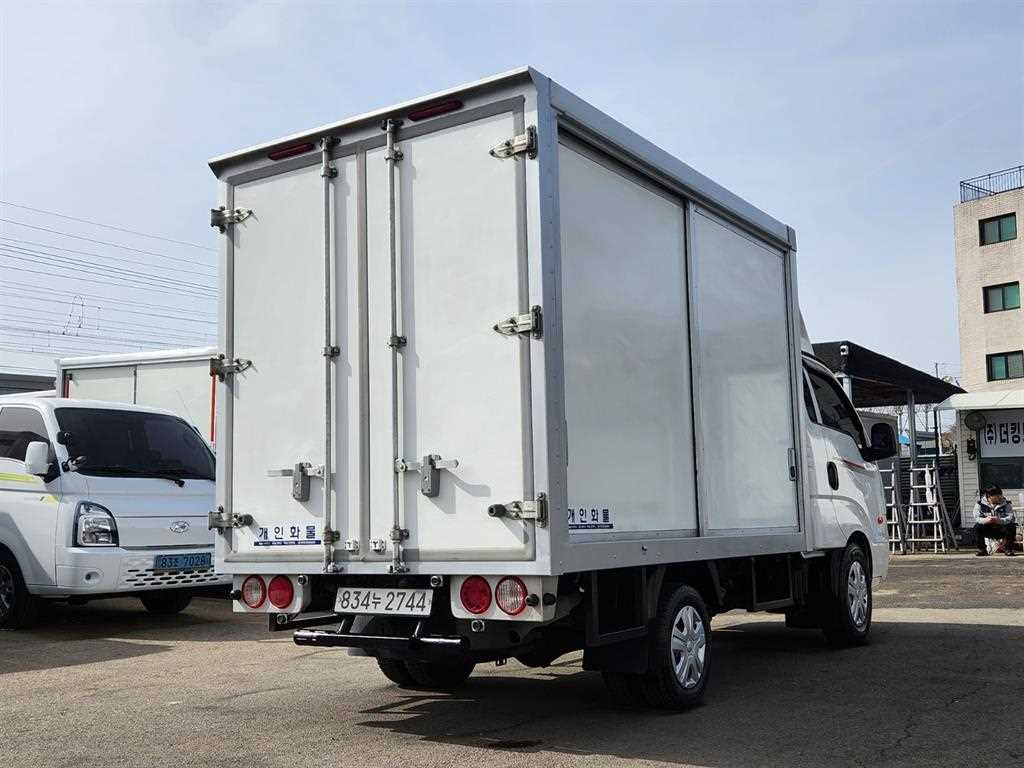Small Truck Normal Box(High Deck) 2024 Blanco - Importación desde Corea - HF Imports Iquique - Foto 18