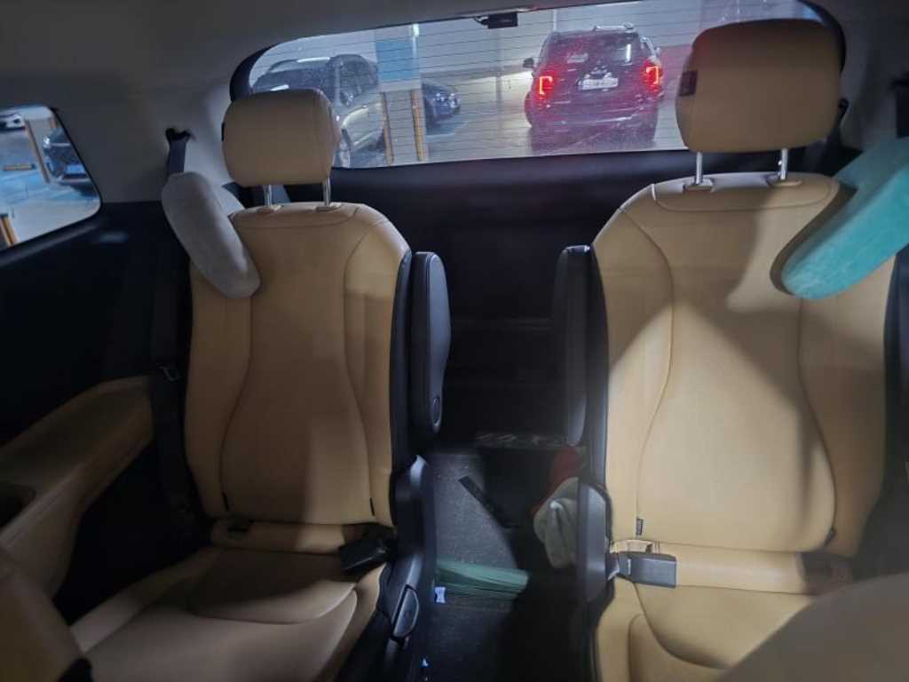 KIA Carnival 2022 Gris - Importación desde Corea - HF Imports Iquique - Foto 17