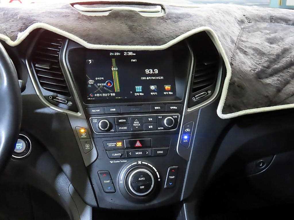 HYUNDAI Santa Fe - Vista 11