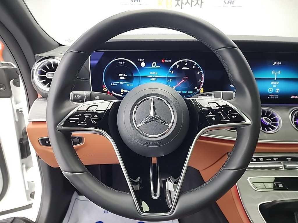 Mercedes Benz CLS Class - Vista 10