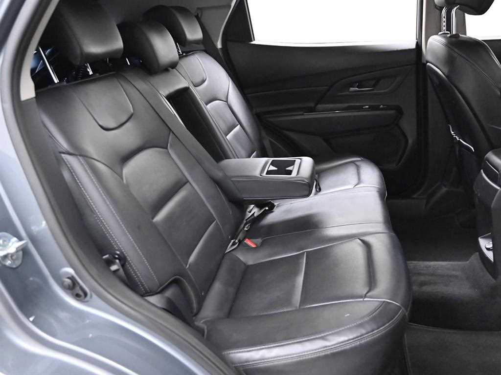 Ssangyong Korando - Vista 12