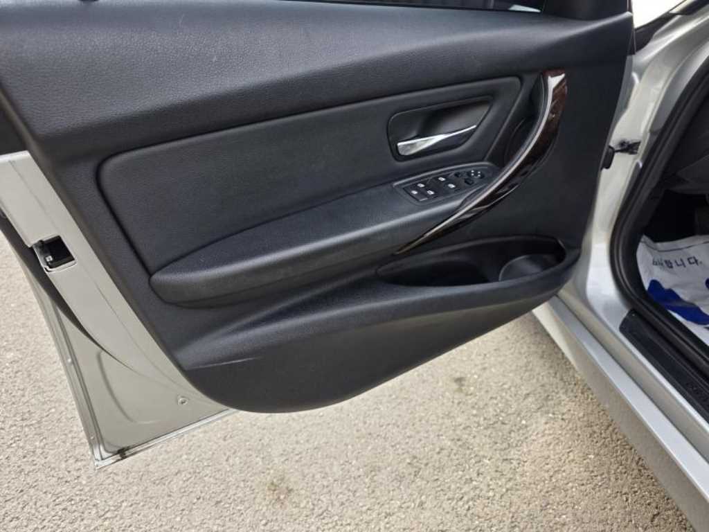 BMW 3 series - Vista 9