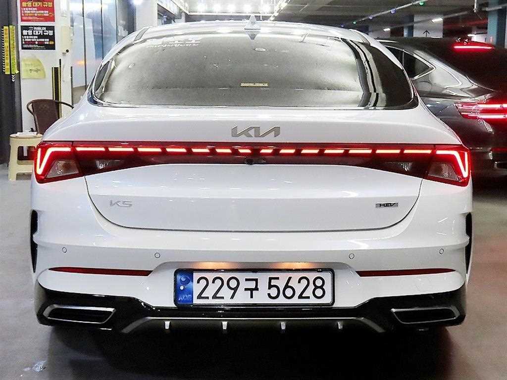 KIA K5 - Vista 5