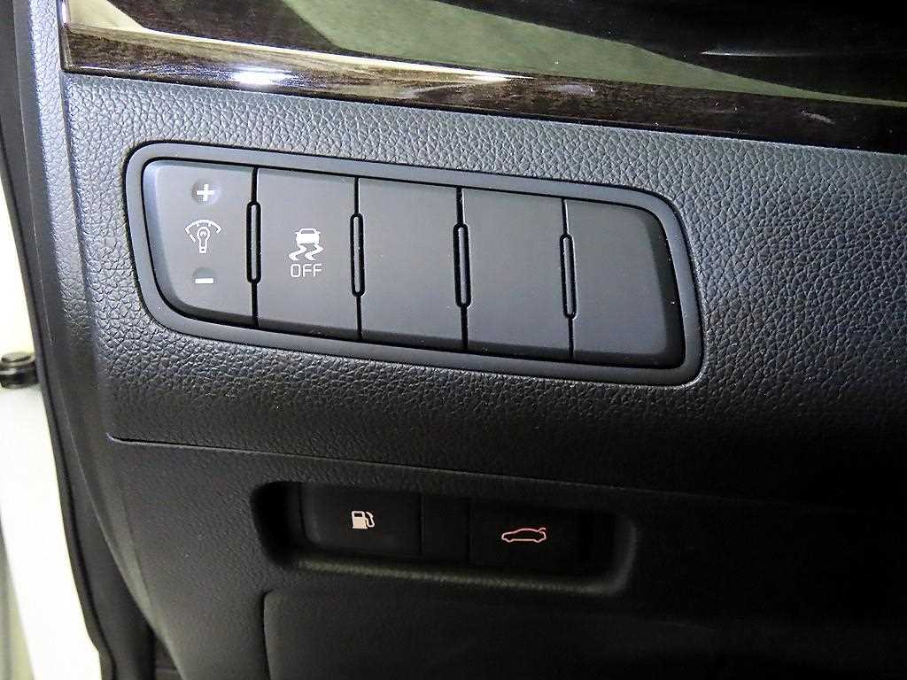 KIA K7 2014 Blanco - Importación desde Corea - HF Imports Iquique - Foto 14