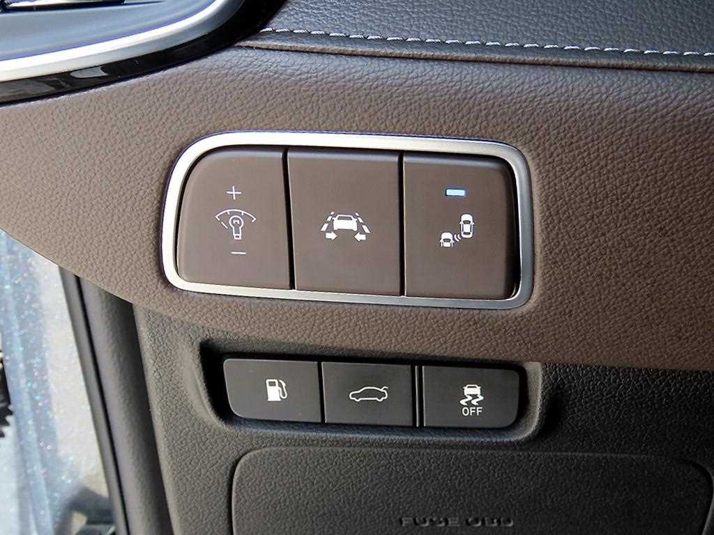 HYUNDAI Grandeur - Vista 11