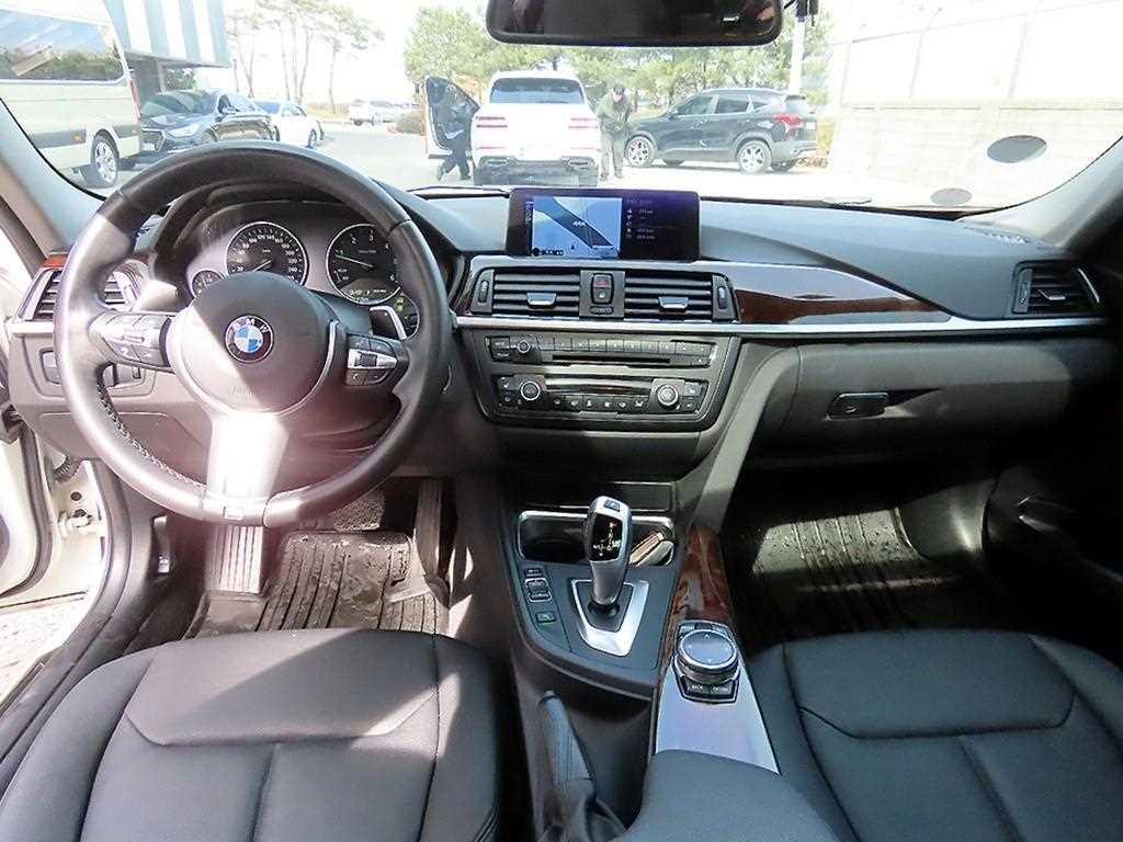 BMW 3 series - Vista 7