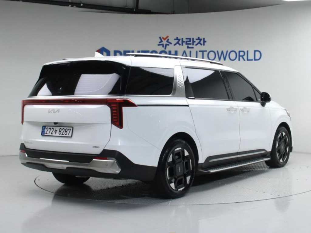 KIA Carnival - Vista 2