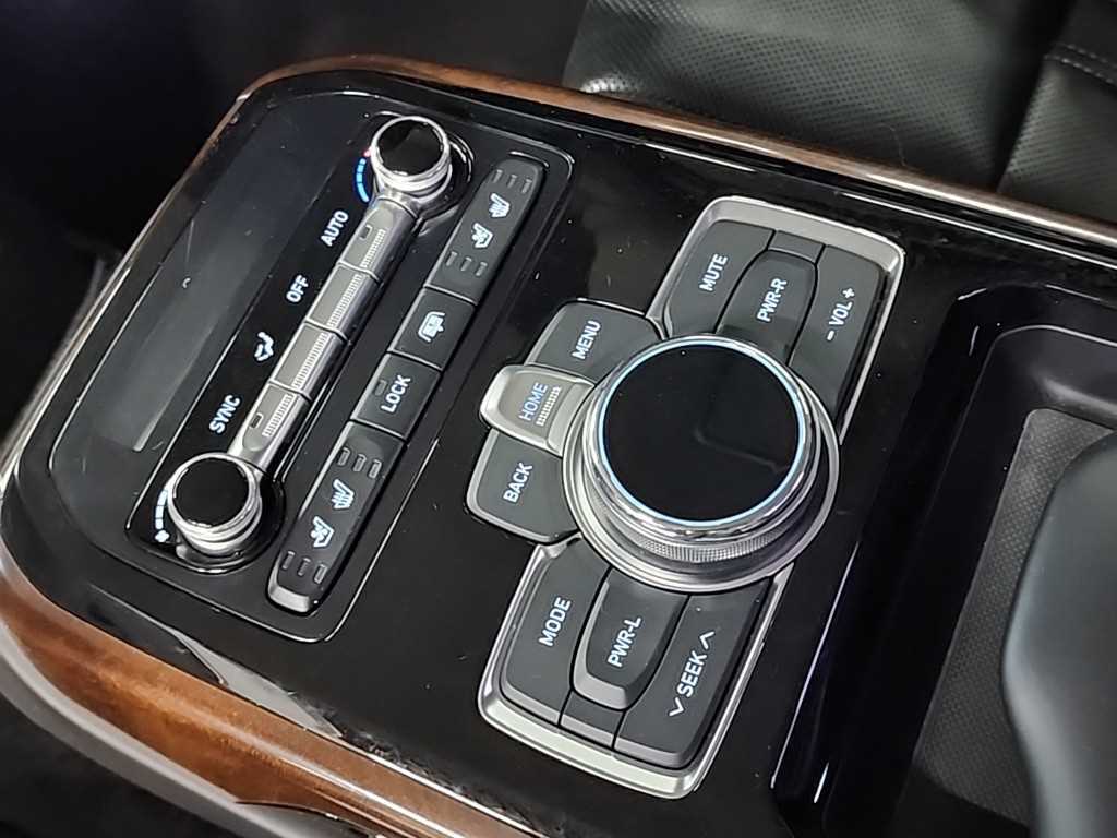 Genesis EQ900 2016 Negro - Importación desde Corea - HF Imports Iquique - Foto 15