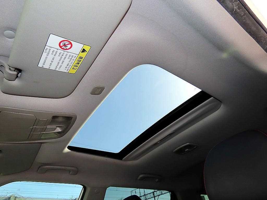 Ssangyong Tivoli 2017 Blanco - Importación desde Corea - HF Imports Iquique - Foto 16