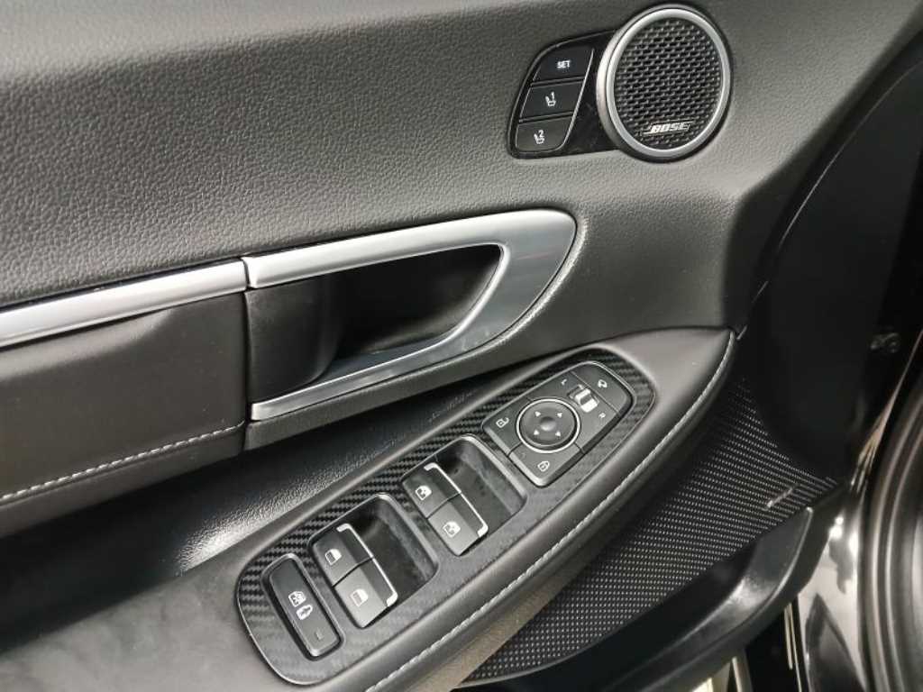 HYUNDAI Sonata - Vista 12