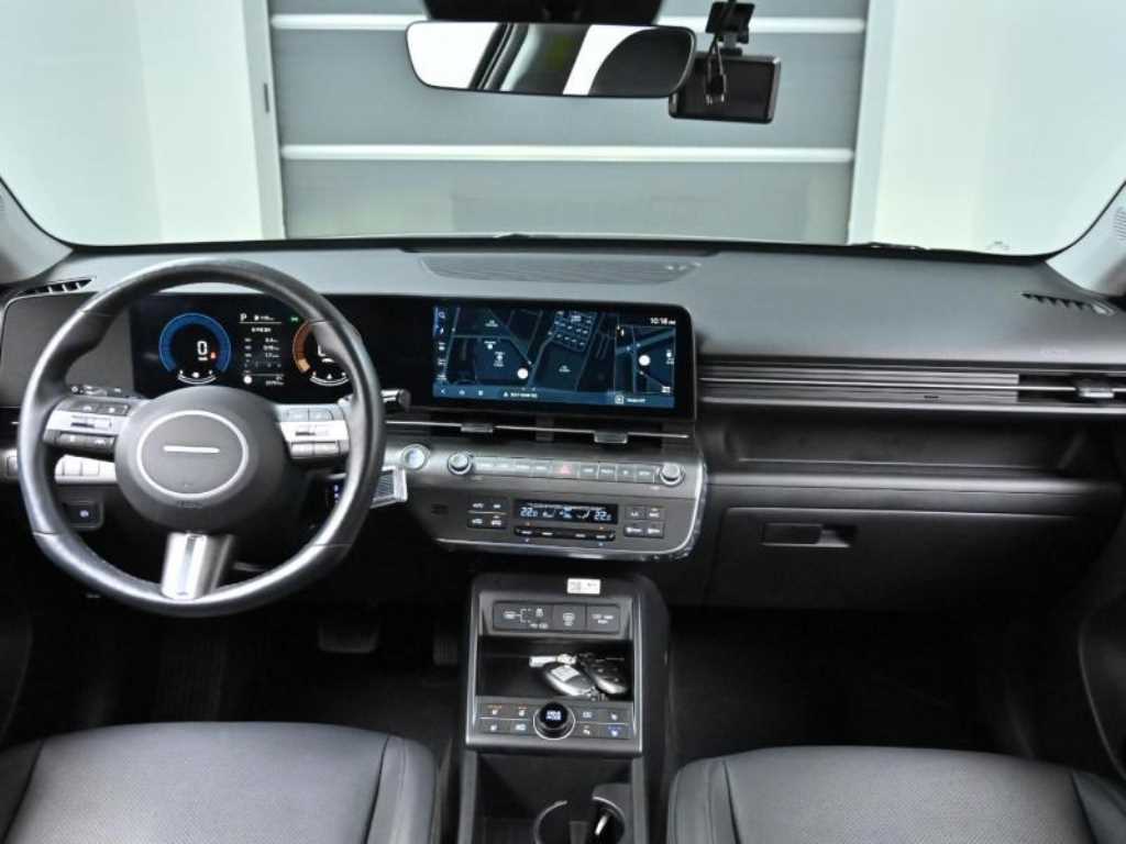 HYUNDAI Kona - Vista 7