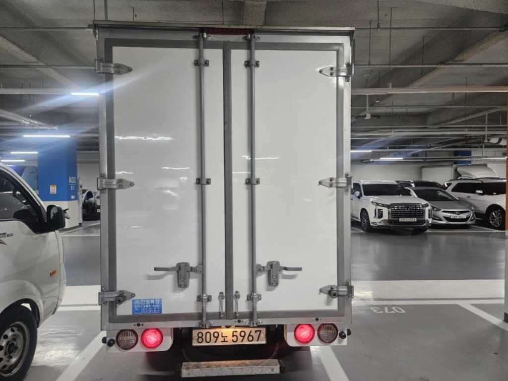Small Truck Normal Box(High Deck) - Vista 7