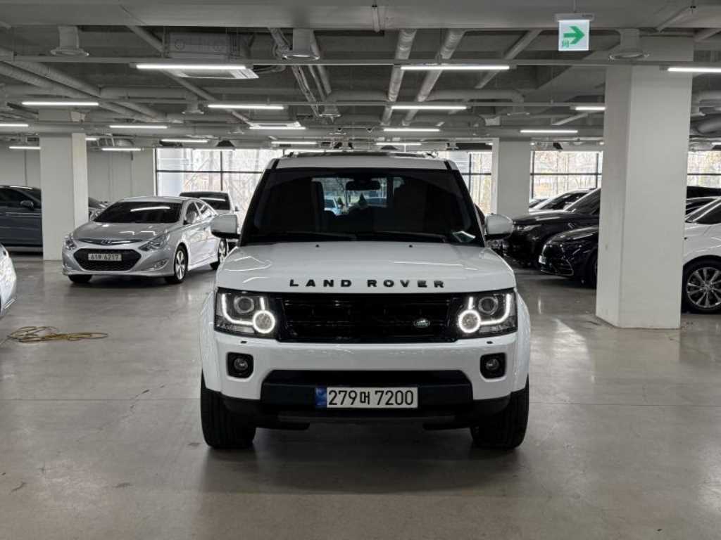 Land Rover Discovery 2015 Blanco - Importación desde Corea - HF Imports Iquique - Foto 1