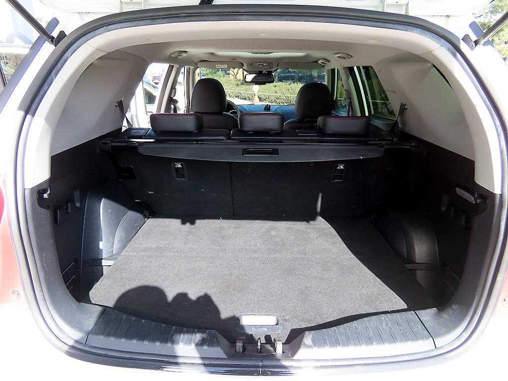 Ssangyong Tivoli 2017 Blanco - Importación desde Corea - HF Imports Iquique - Foto 17