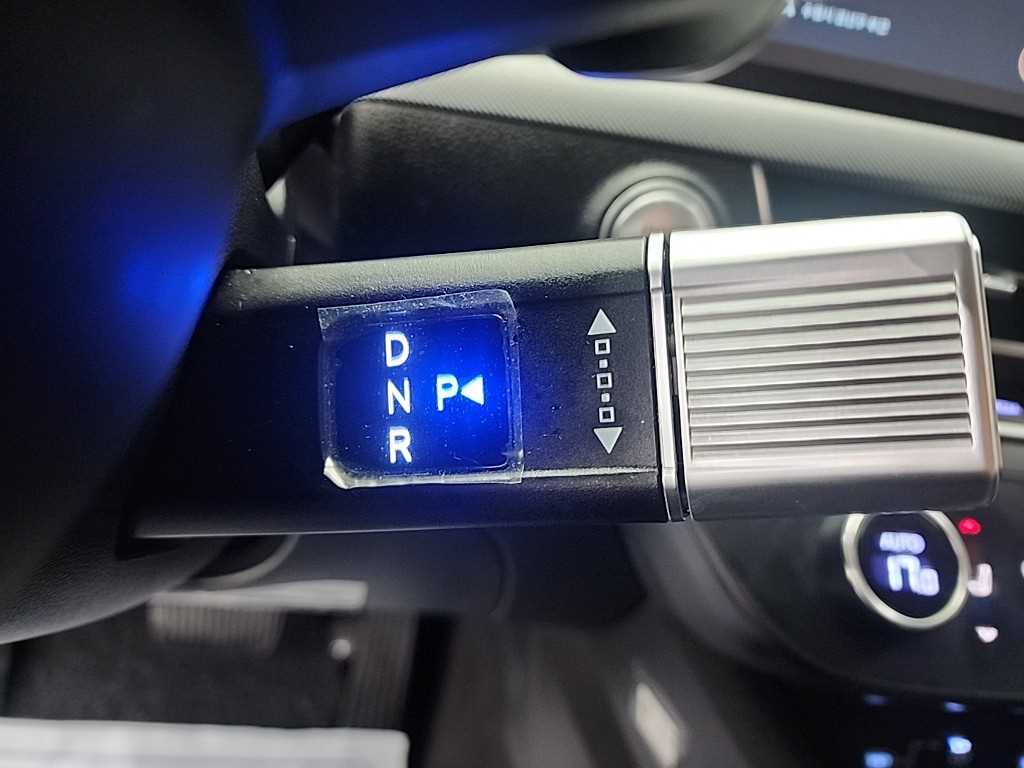 HYUNDAI Sonata - Vista 8