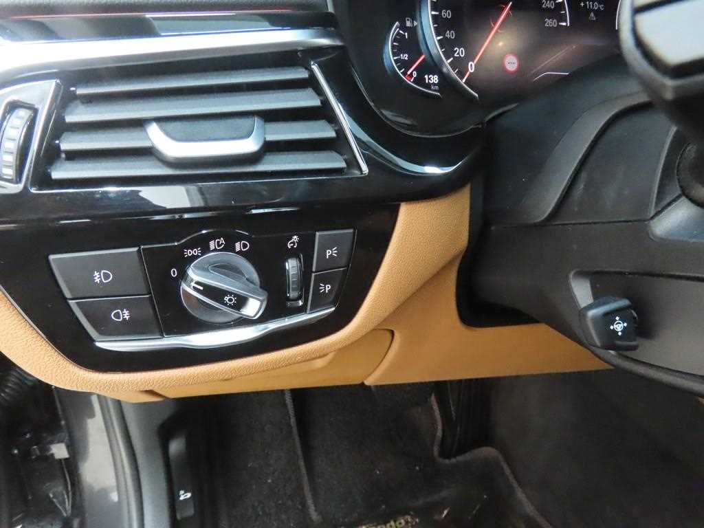 BMW 5 Series - Vista 10