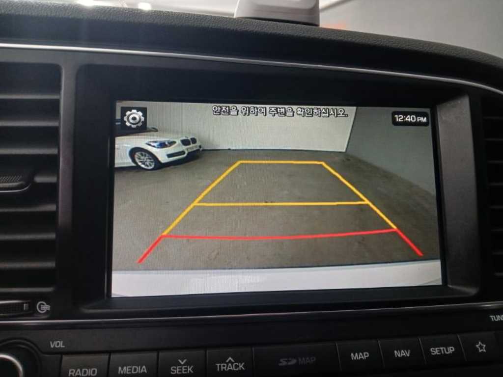 HYUNDAI Avante 2018 Blanco - Importación desde Corea - HF Imports Iquique - Foto 15