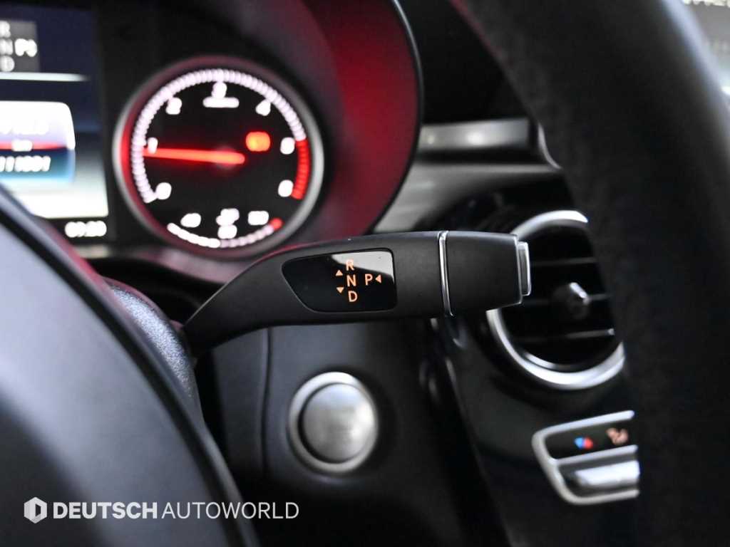 Mercedes Benz C Class - Vista 7