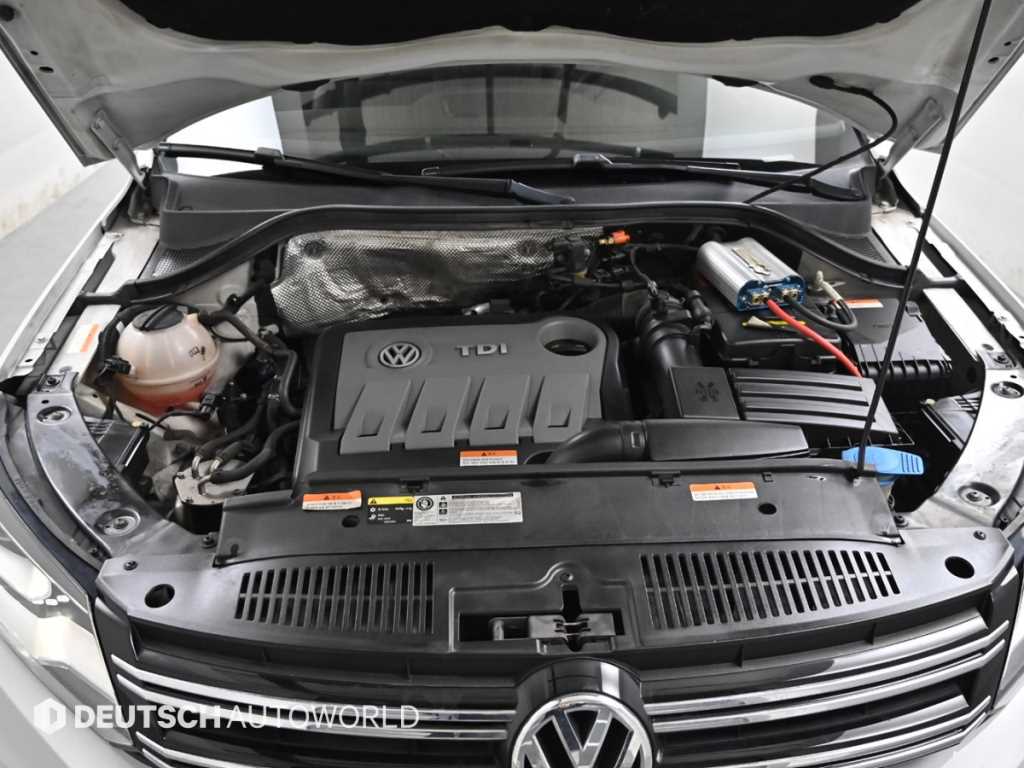 Volkswagen Tiguan - Vista 6