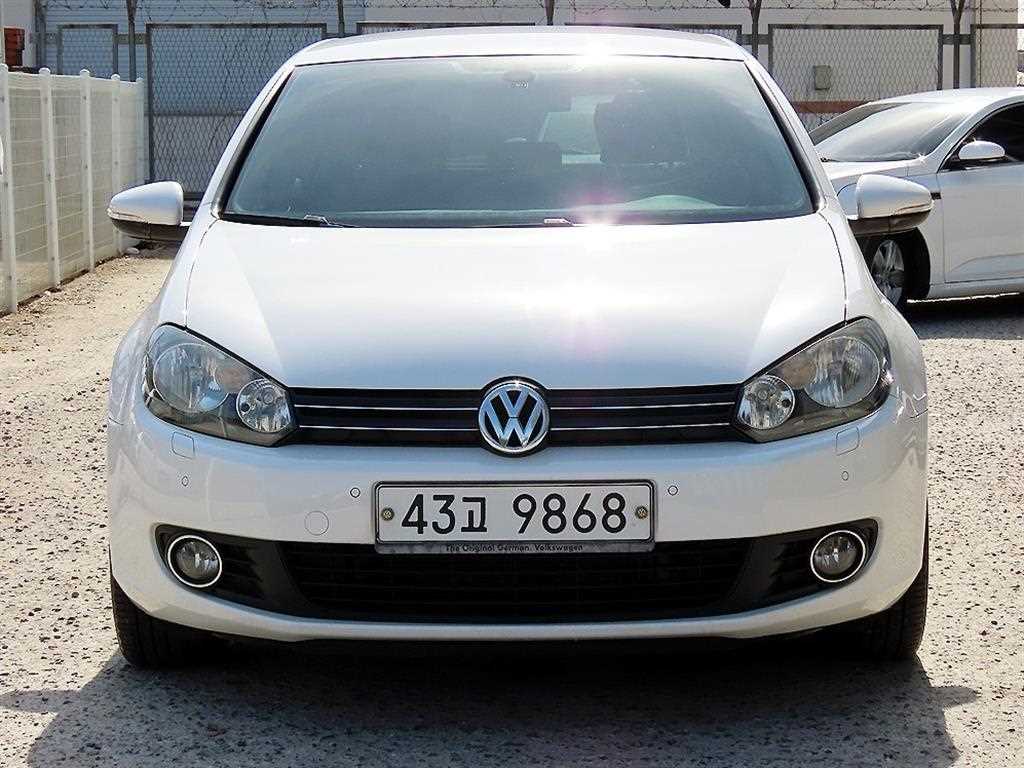 Volkswagen Golf 2012 Blanco - Importación desde Corea - HF Imports Iquique - Foto 1