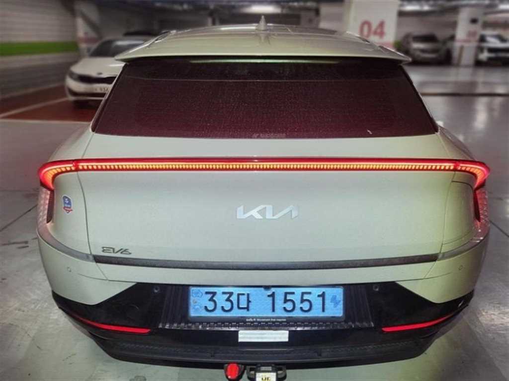 KIA EV6 - Vista 2