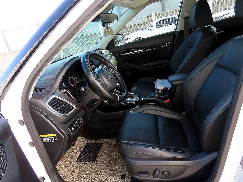 KIA Seltos - Vista 5