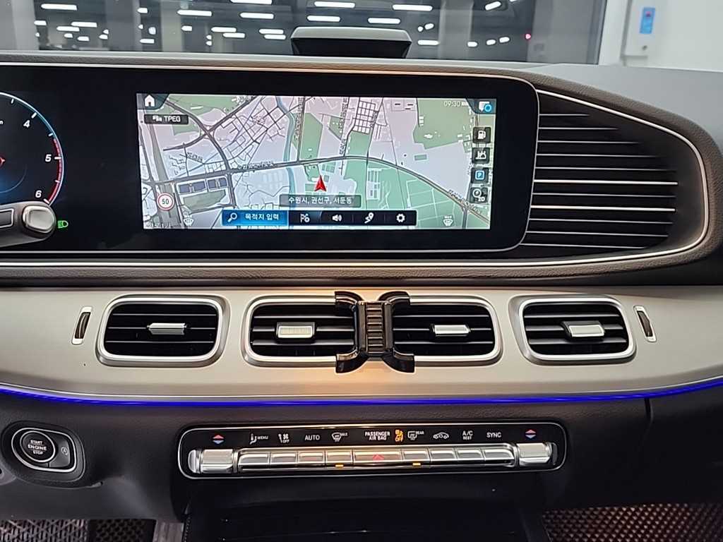 Mercedes Benz GLE Class - Vista 10