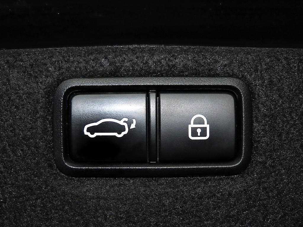 Genesis G80 2017 Negro - Importación desde Corea - HF Imports Iquique - Foto 16