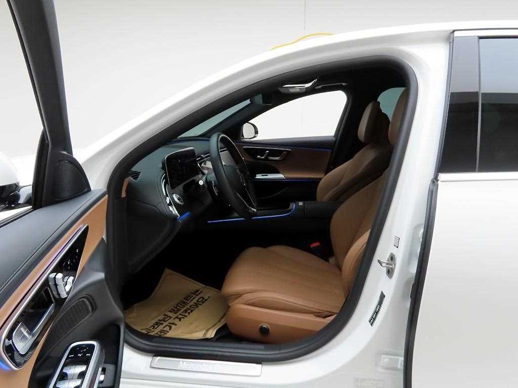 Mercedes Benz E class - Vista 11