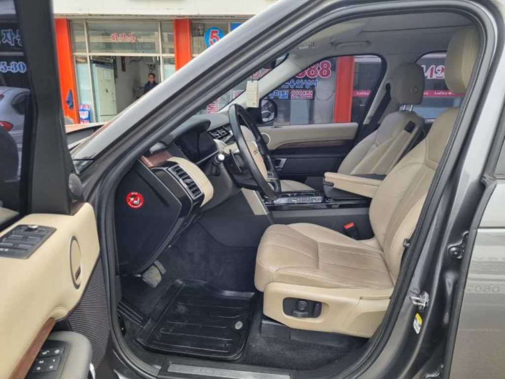 Land Rover Discovery - Vista 10