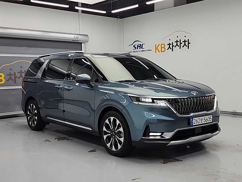 KIA Carnival - Vista 4