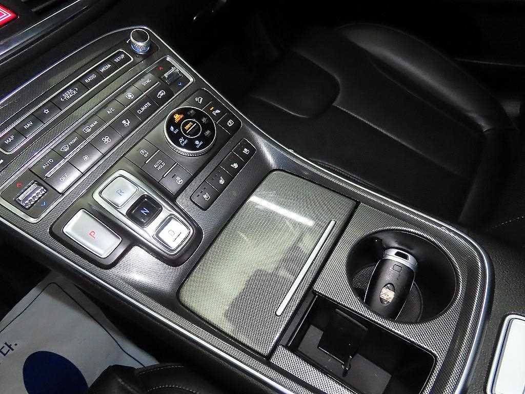 HYUNDAI Santa Fe - Vista 12