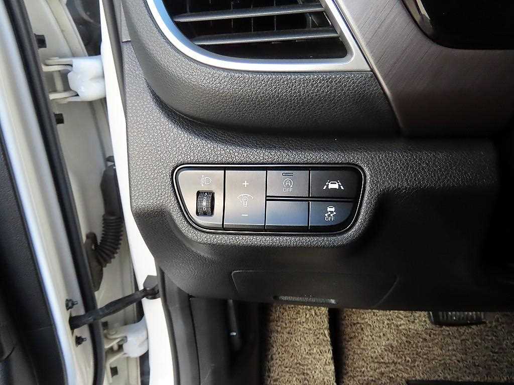 KIA Seltos - Vista 12