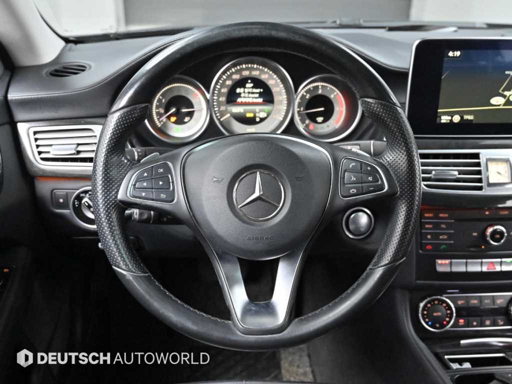 Mercedes Benz CLS Class 2016 Negro - Importación desde Corea - HF Imports Iquique - Foto 13