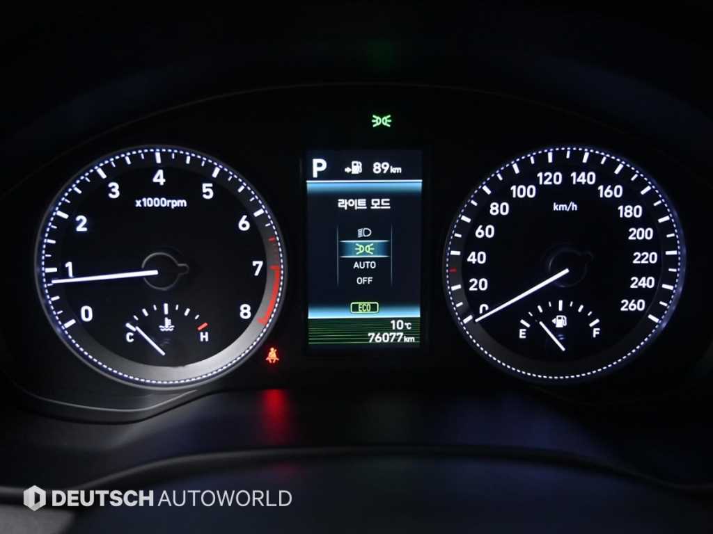 HYUNDAI Grandeur - Vista 8