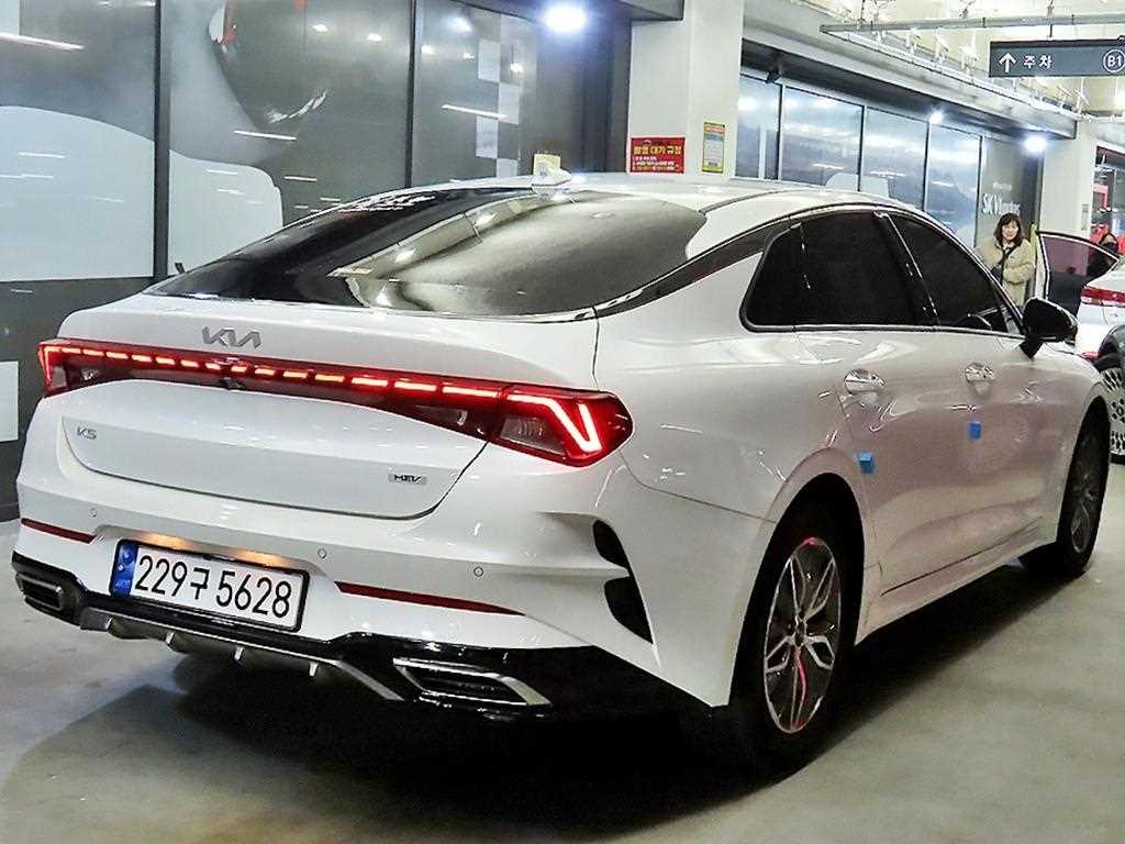 KIA K5 - Vista 4