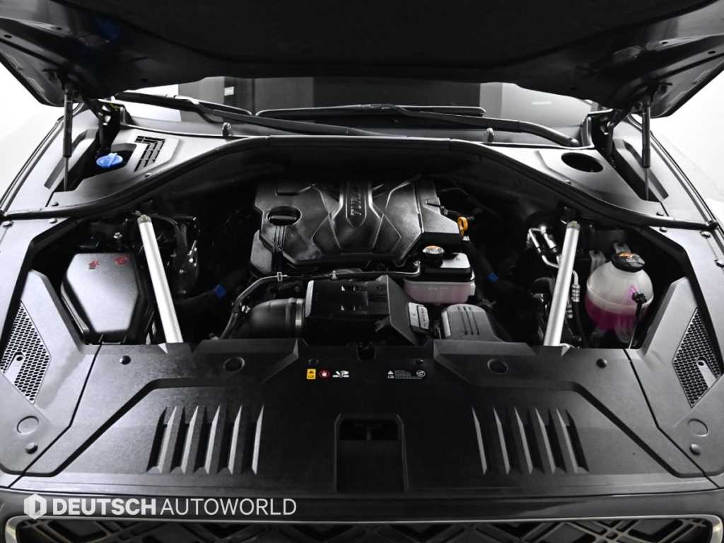 Genesis GV70 - Vista 6