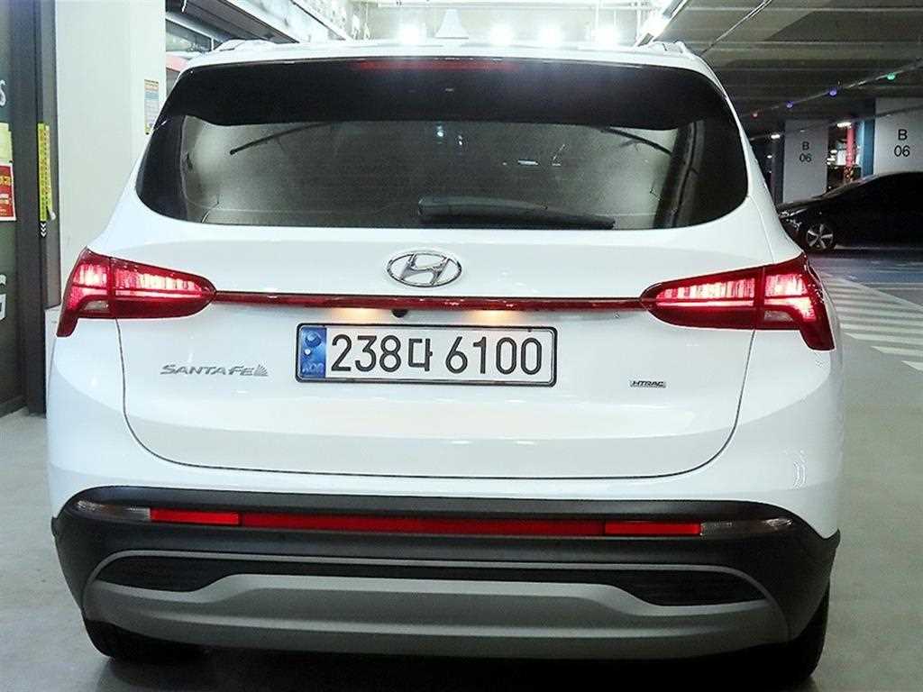 HYUNDAI Santa Fe - Vista 5