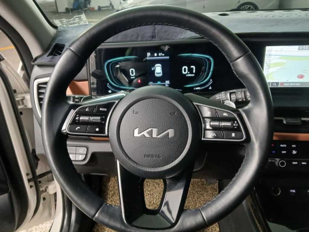 KIA Seltos - Vista 9