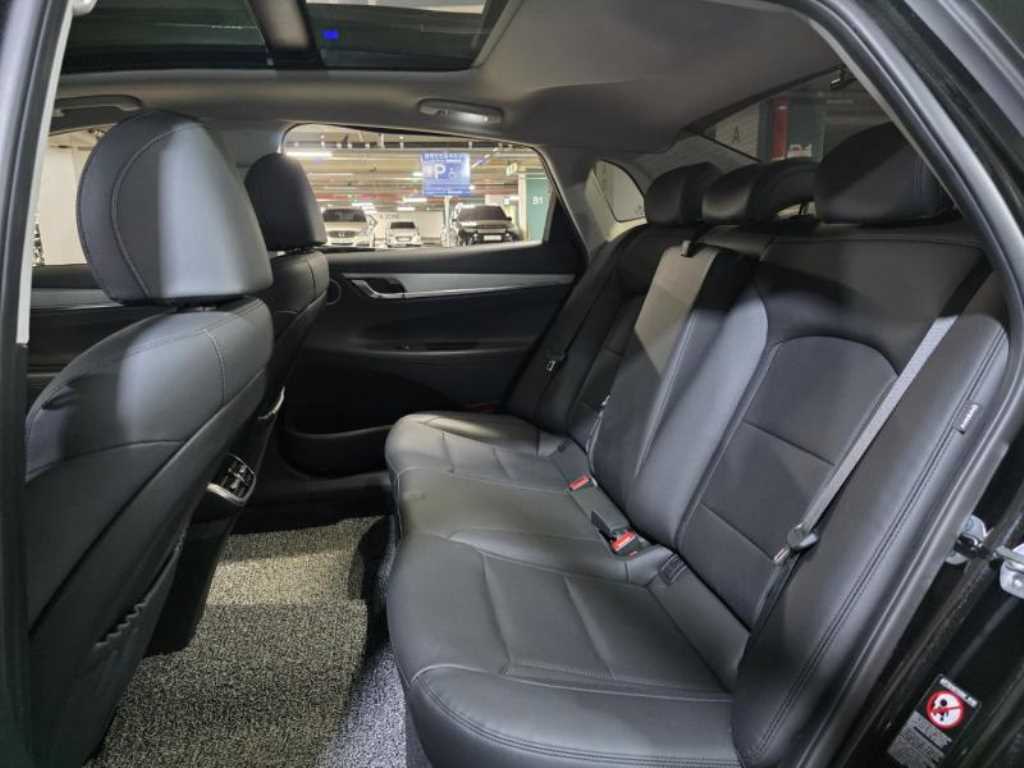 HYUNDAI Grandeur - Vista 8