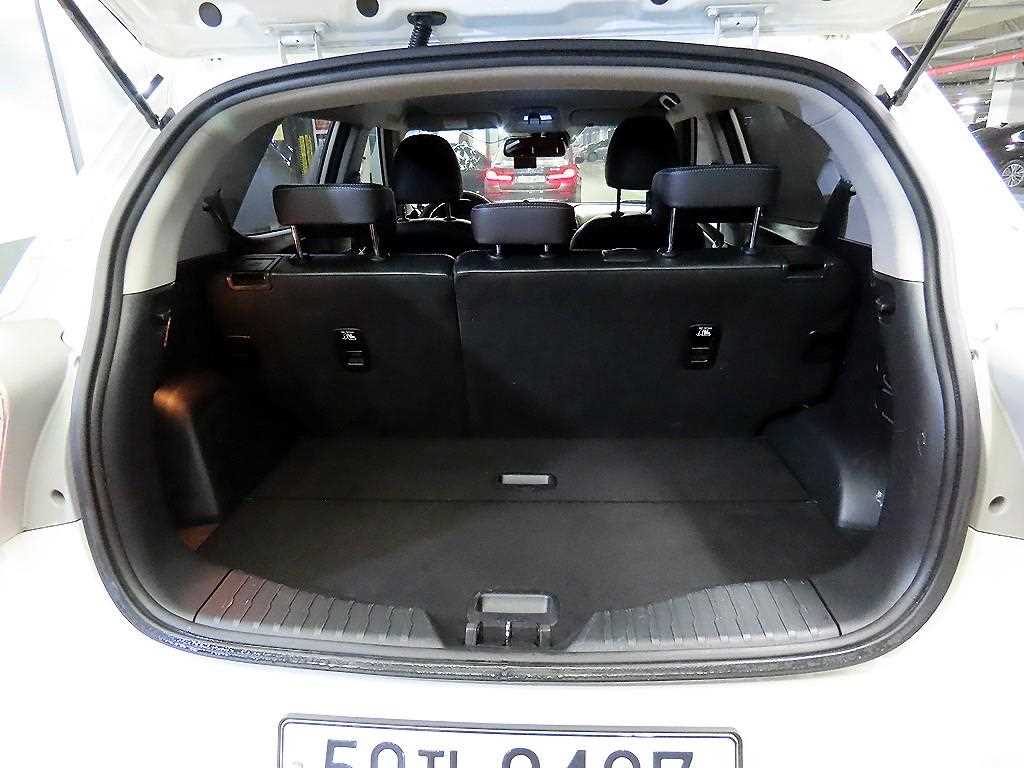 Ssangyong Tivoli 2019 Blanco - Importación desde Corea - HF Imports Iquique - Foto 18