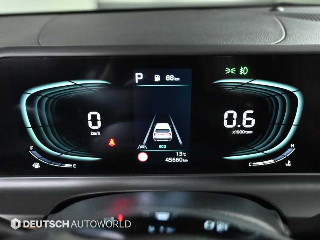 KIA Seltos - Vista 8