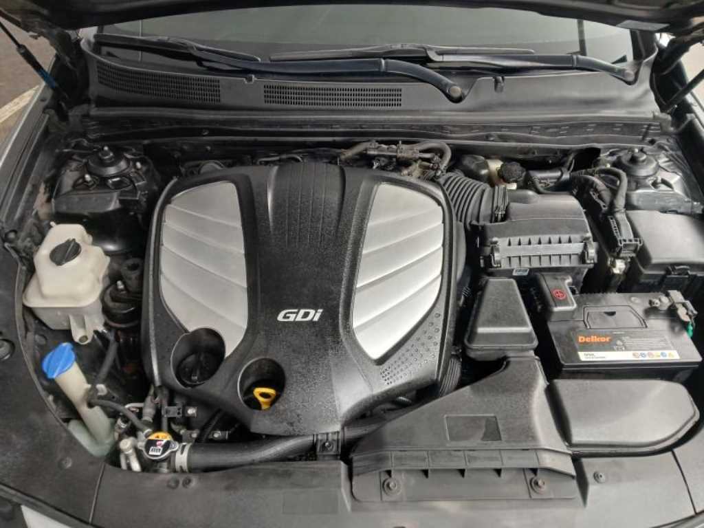 HYUNDAI Grandeur 2011 Negro - Importación desde Corea - HF Imports Iquique - Foto 19