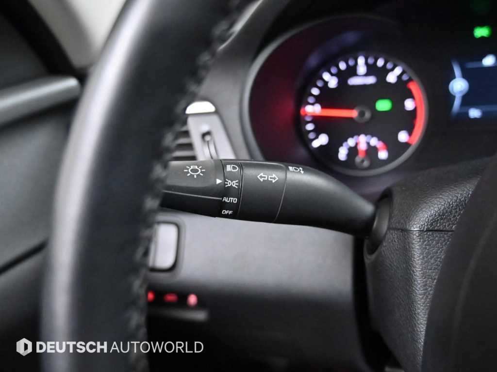 KIA K5 2016 Negro - Importación desde Corea - HF Imports Iquique - Foto 16